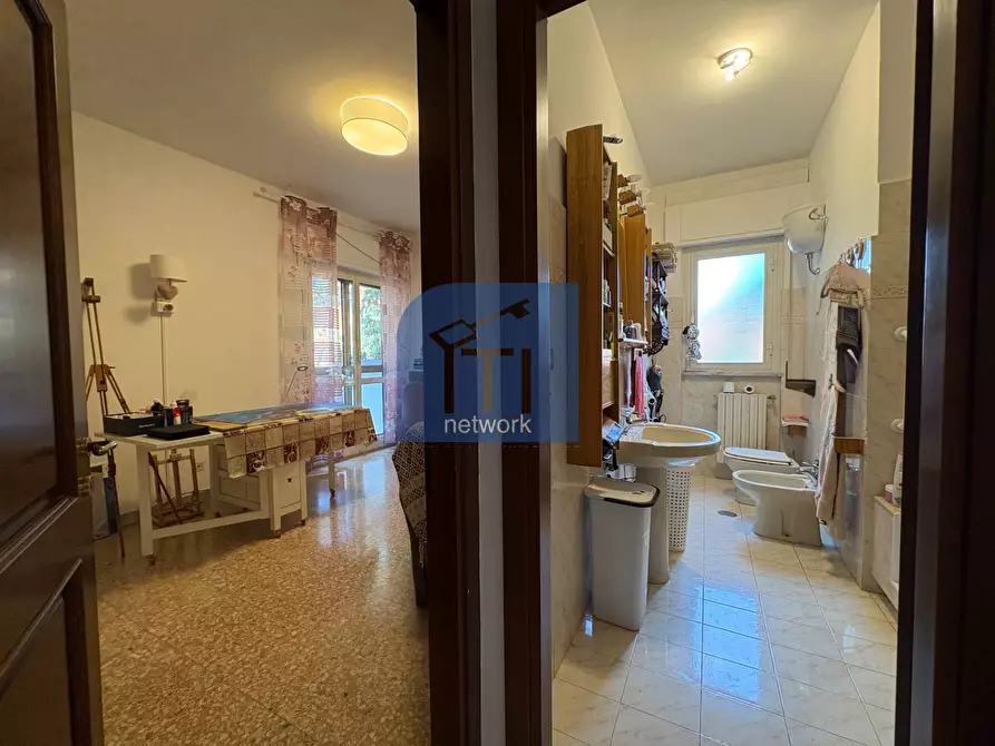 Immagine 26 di Attico in vendita  in Via Varrone a Pomezia