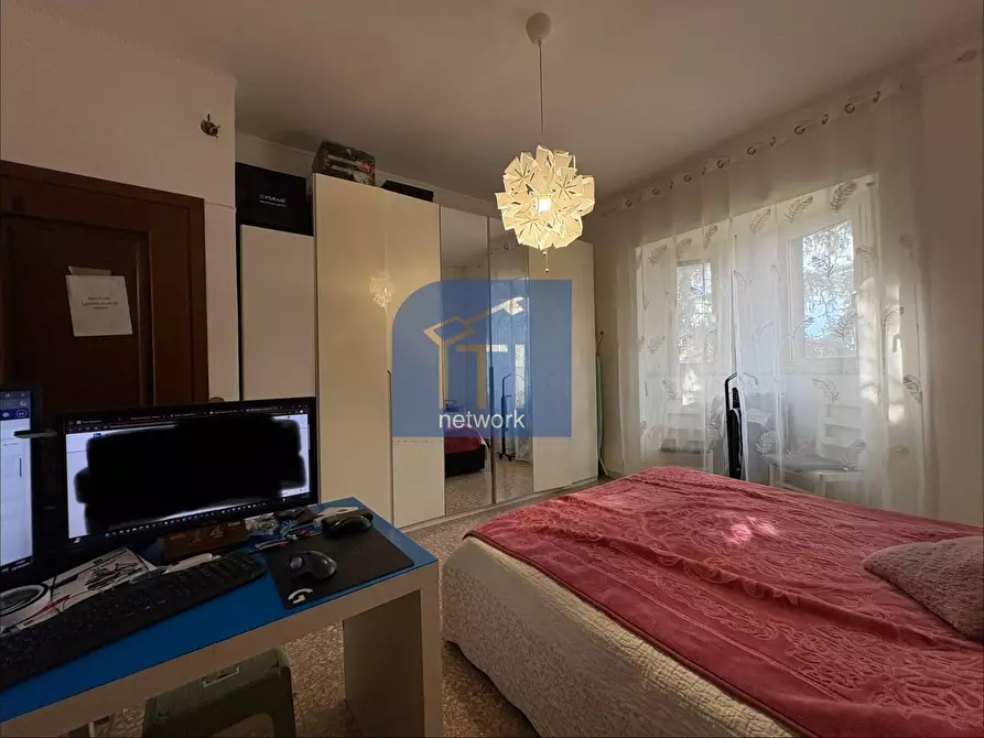 Immagine 14 di Attico in vendita  in Via Varrone a Pomezia