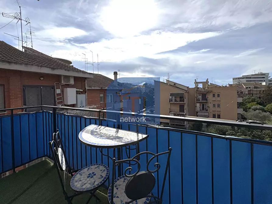 Immagine 1 di Attico in vendita  in Via Varrone a Pomezia