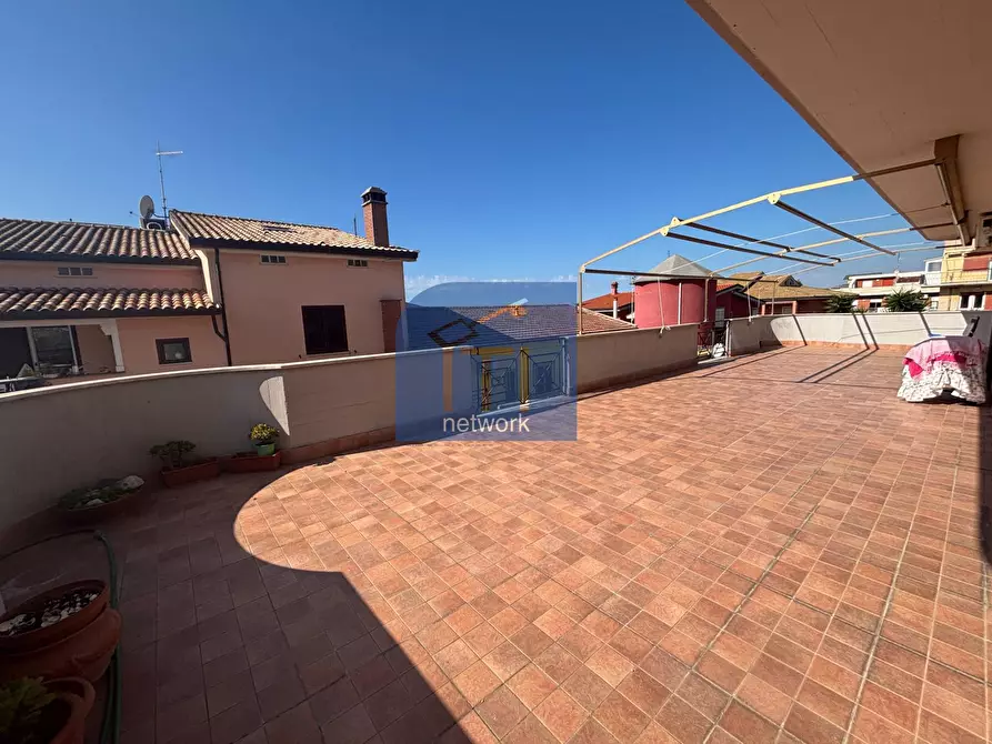 Immagine 5 di Appartamento in vendita  in Viale San Lorenzo a Ardea