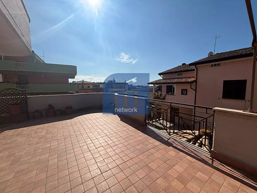 Immagine 4 di Appartamento in vendita  in Viale San Lorenzo a Ardea