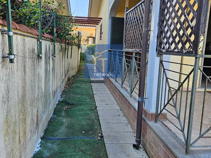 Immagine 29 di Villa in vendita  in via degli abeti a Ardea