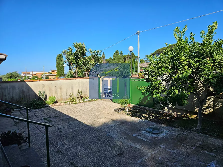 Immagine 35 di Villa in vendita  in via degli abeti a Ardea