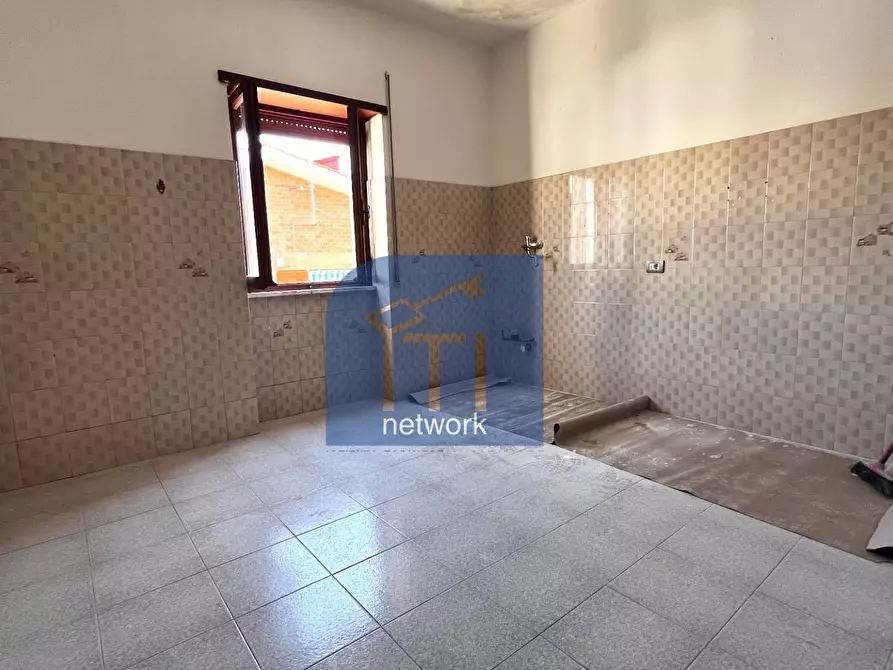 Immagine 16 di Appartamento in vendita  in via felice da montecchio a Roma