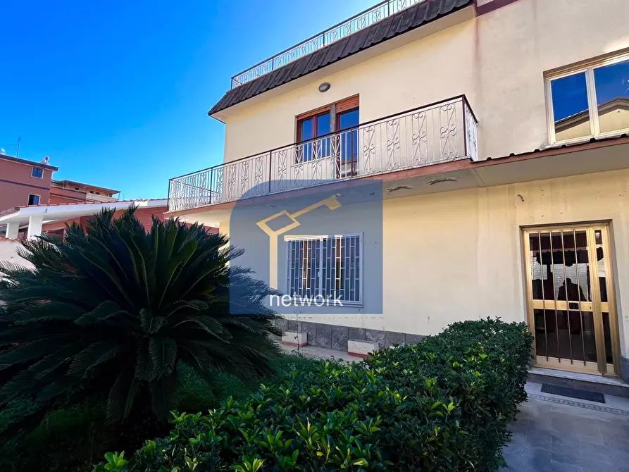 Immagine 24 di Appartamento in vendita  in via felice da montecchio a Roma