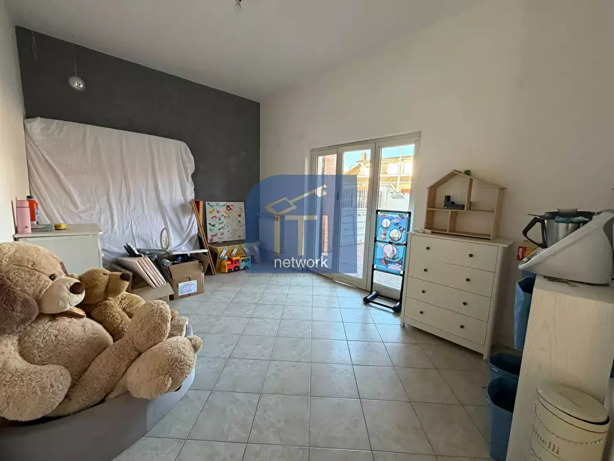 Immagine 6 di Appartamento in vendita  in via degli argonauti a Pomezia