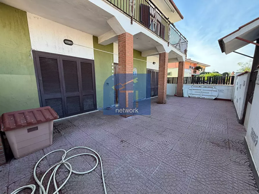 Immagine 22 di Appartamento in vendita  in via degli argonauti a Pomezia