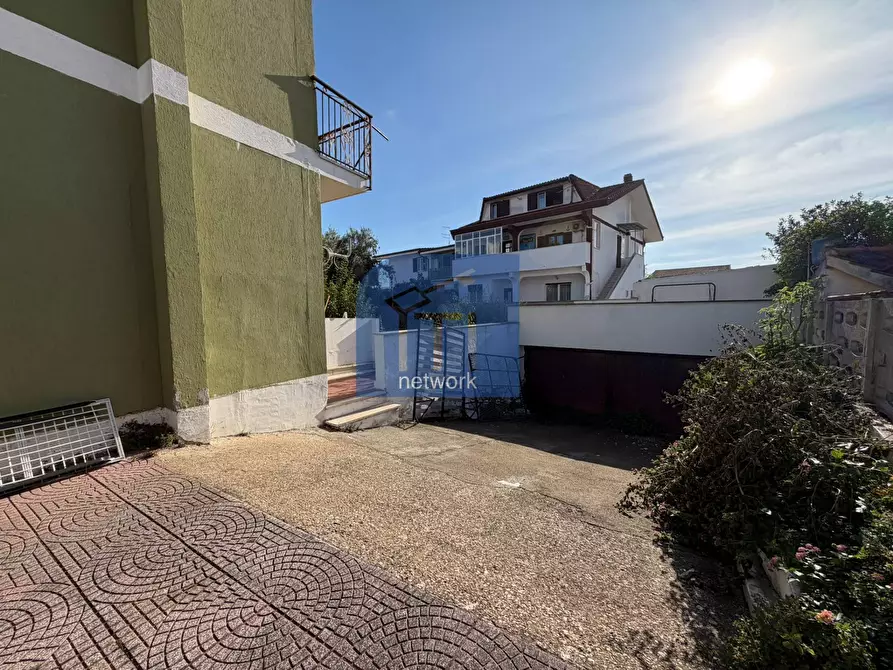 Immagine 21 di Appartamento in vendita  in via degli argonauti a Pomezia