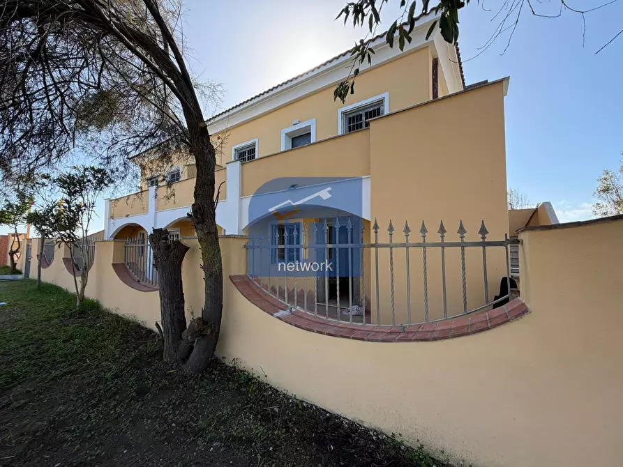 Immagine 27 di Appartamento in vendita  in Lungomare degli Ardeatini a Ardea