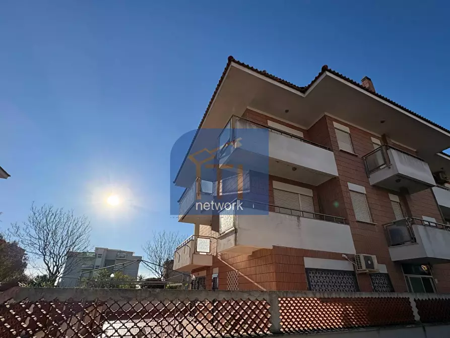 Immagine 15 di Attico in vendita  in Via Bologna a Ardea