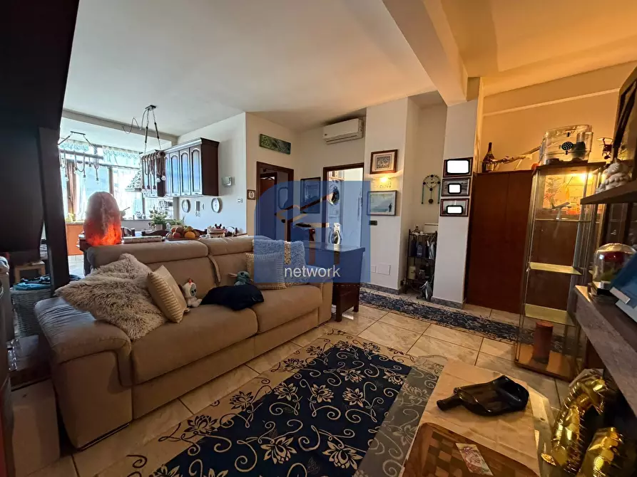 Immagine 5 di Appartamento in vendita  in Via Amalfi a Pomezia