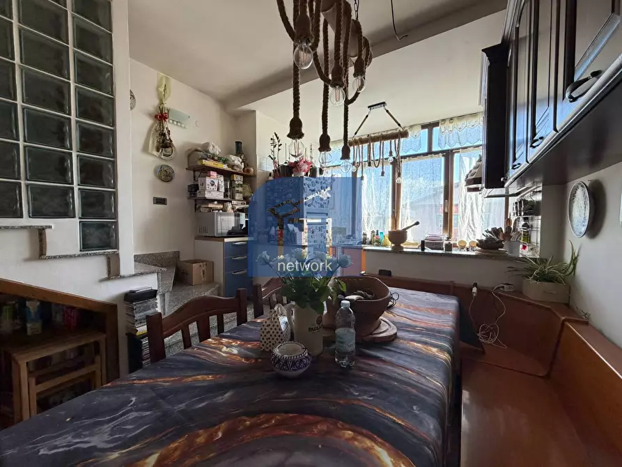 Immagine 10 di Appartamento in vendita  in Via Amalfi a Pomezia