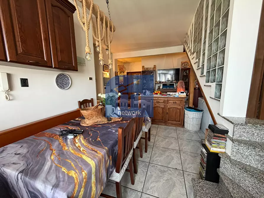 Immagine 12 di Appartamento in vendita  in Via Amalfi a Pomezia