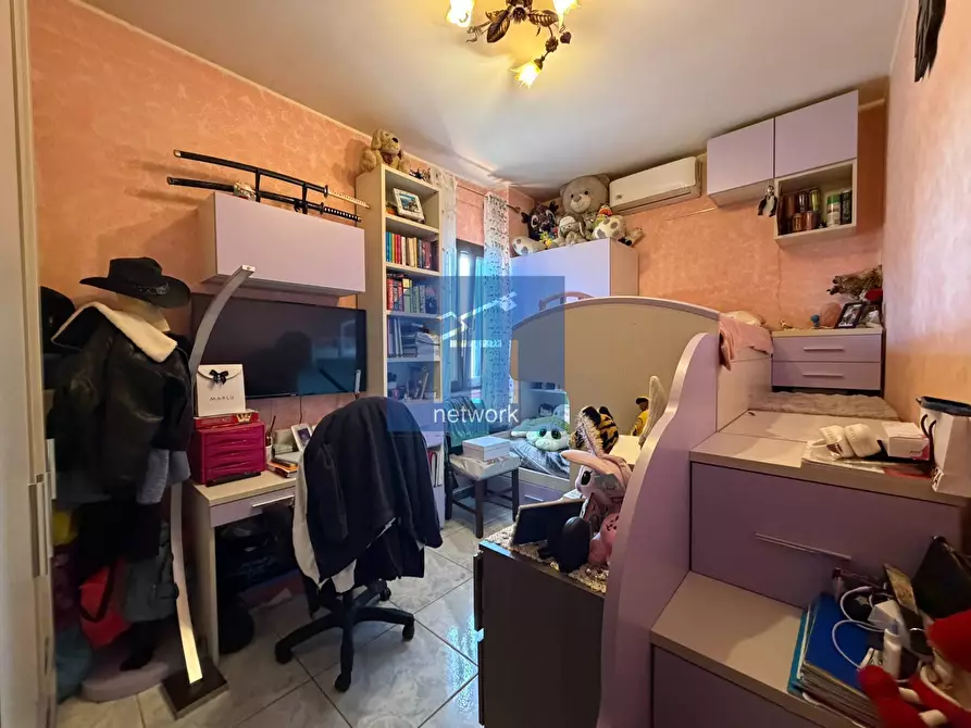 Immagine 15 di Appartamento in vendita  in Via Amalfi a Pomezia