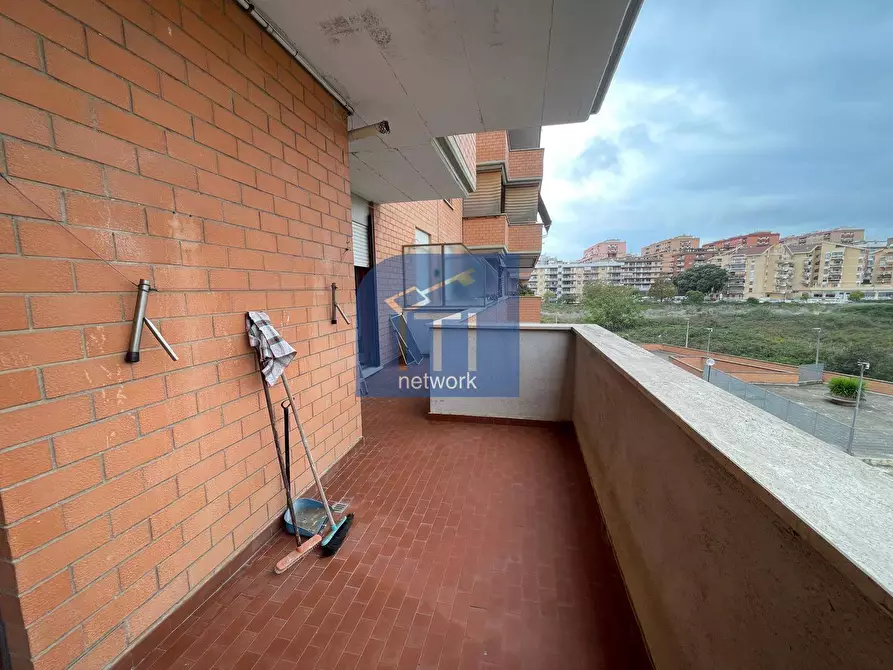 Immagine 14 di Appartamento in vendita  in via federico fellini a Pomezia