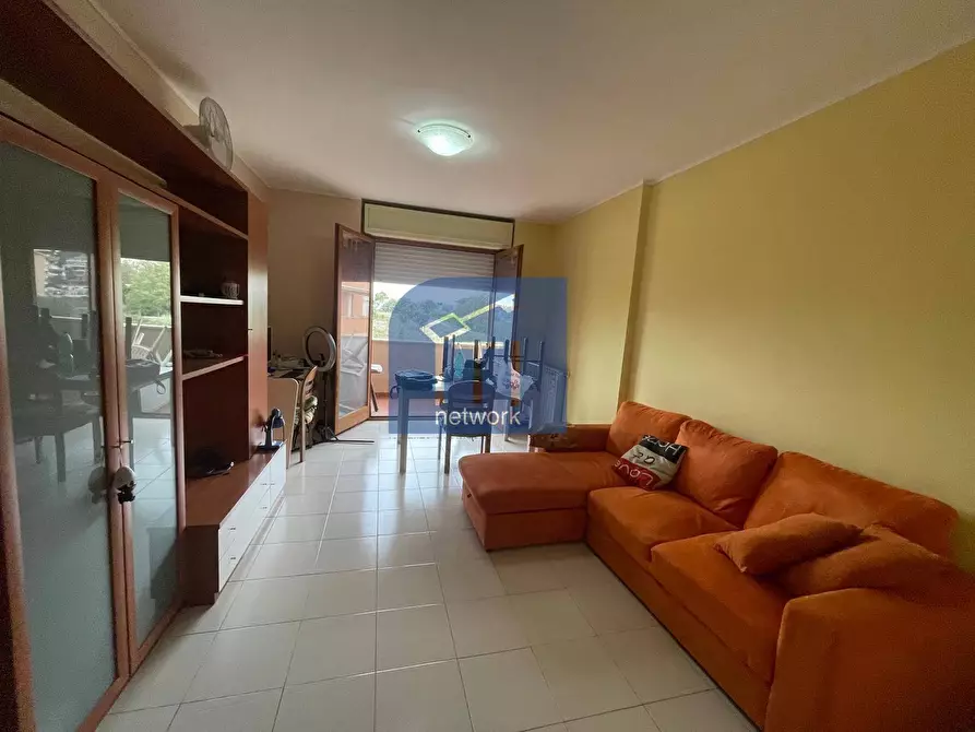 Immagine 5 di Appartamento in vendita  in via federico fellini a Pomezia