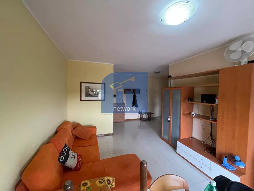 Immagine 3 di Appartamento in vendita  in via federico fellini a Pomezia