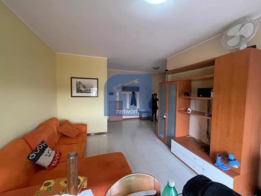 Immagine 4 di Appartamento in vendita  in via federico fellini a Pomezia