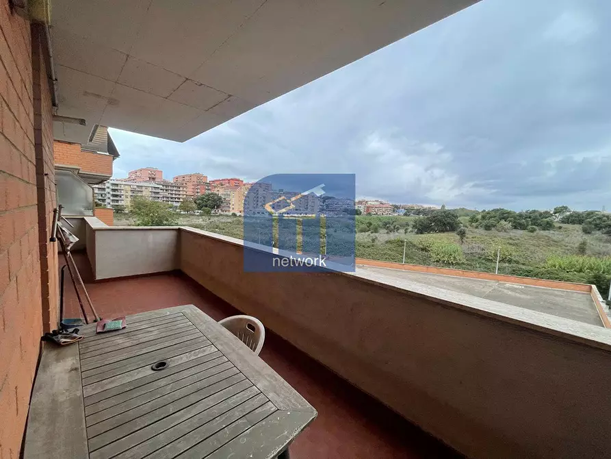 Immagine 13 di Appartamento in vendita  in via federico fellini a Pomezia