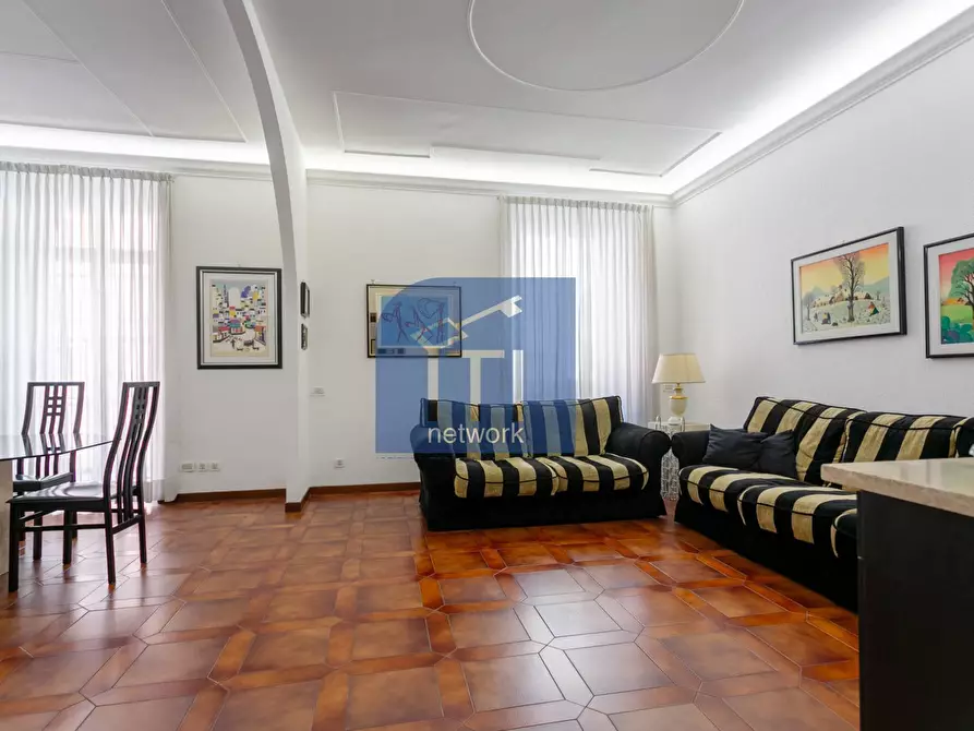 Immagine 6 di Appartamento in vendita  in via Acaia 61 a Roma