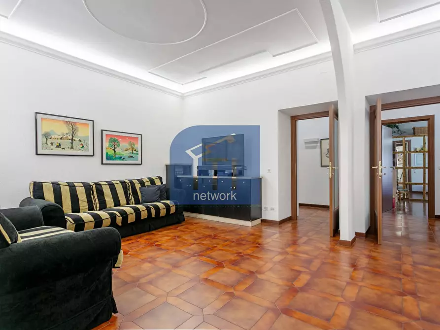 Immagine 16 di Appartamento in vendita  in via Acaia 61 a Roma