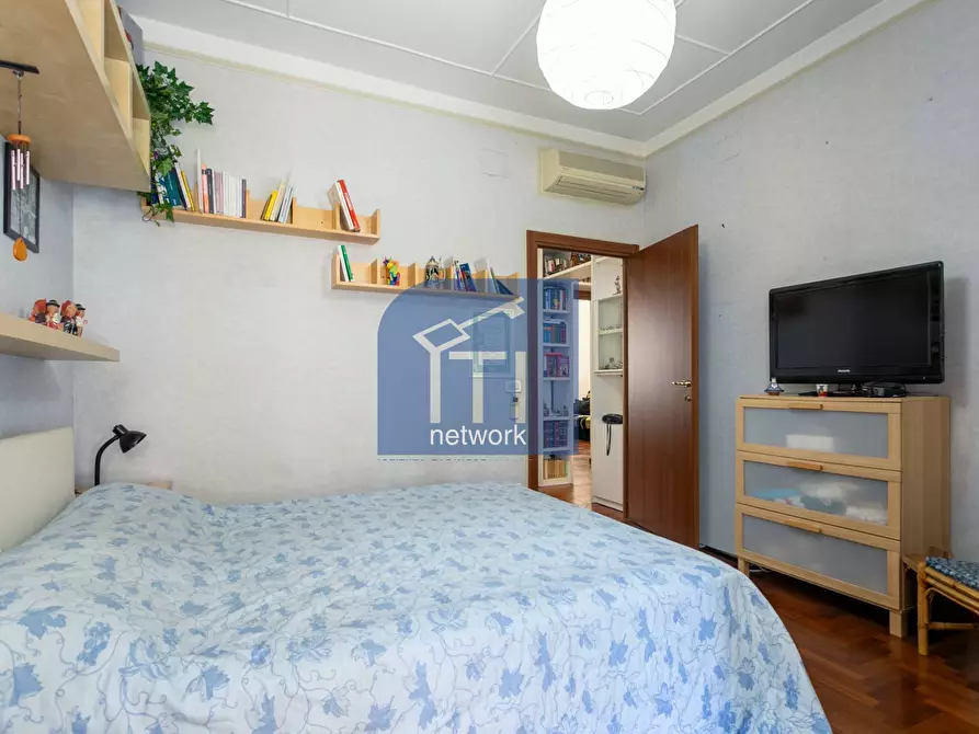 Immagine 25 di Appartamento in vendita  in via Acaia 61 a Roma