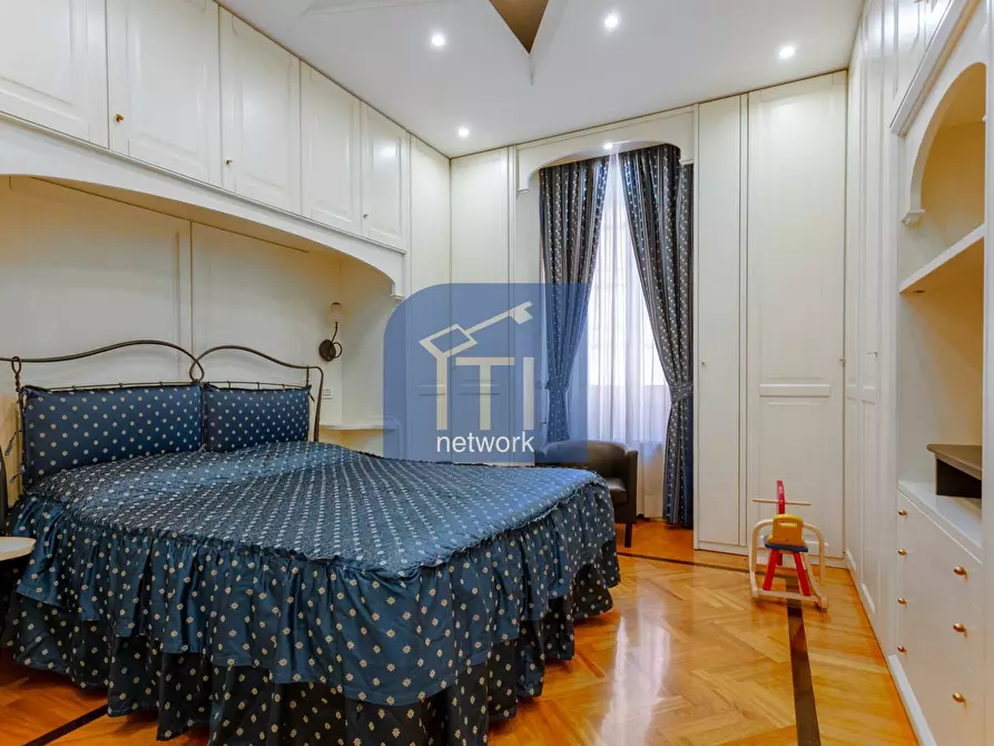 Immagine 36 di Appartamento in vendita  in via Acaia 61 a Roma