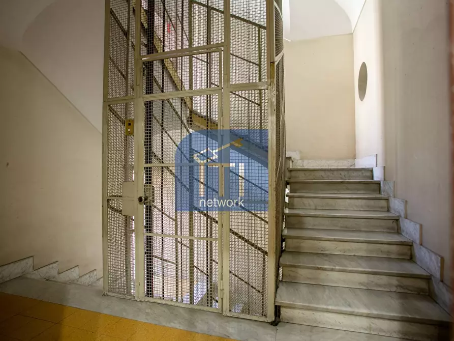Immagine 58 di Appartamento in vendita  in via Acaia 61 a Roma