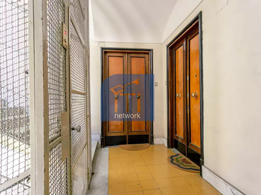 Immagine 59 di Appartamento in vendita  in via Acaia 61 a Roma