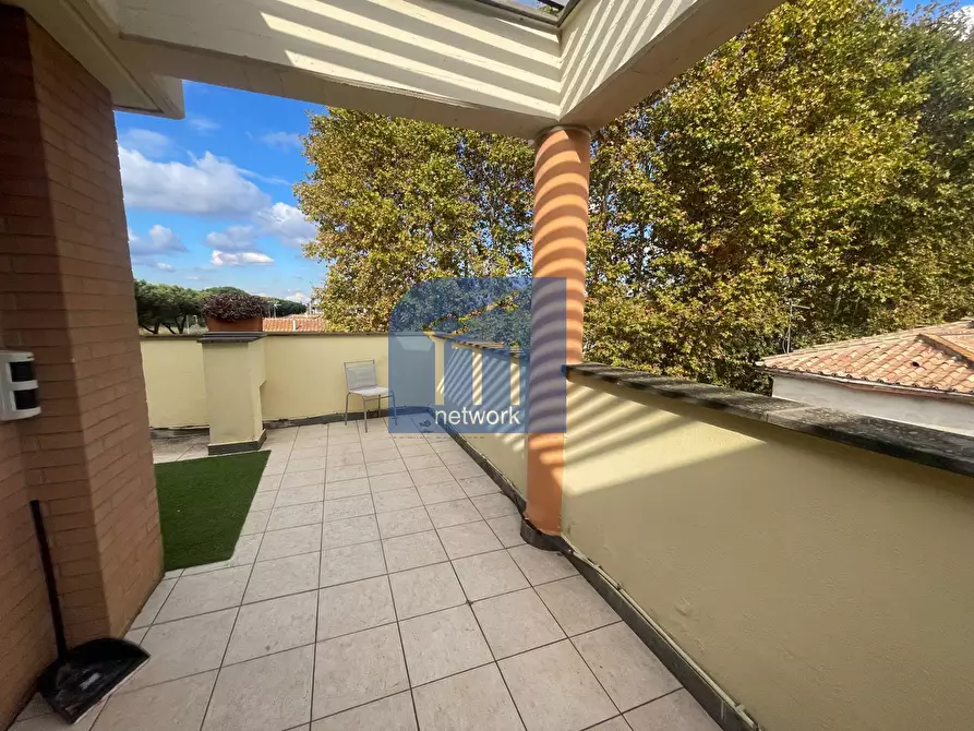 Immagine 18 di Attico in vendita  in Via Francesco Fogolla a Roma