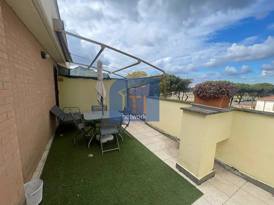 Immagine 23 di Attico in vendita  in Via Francesco Fogolla a Roma