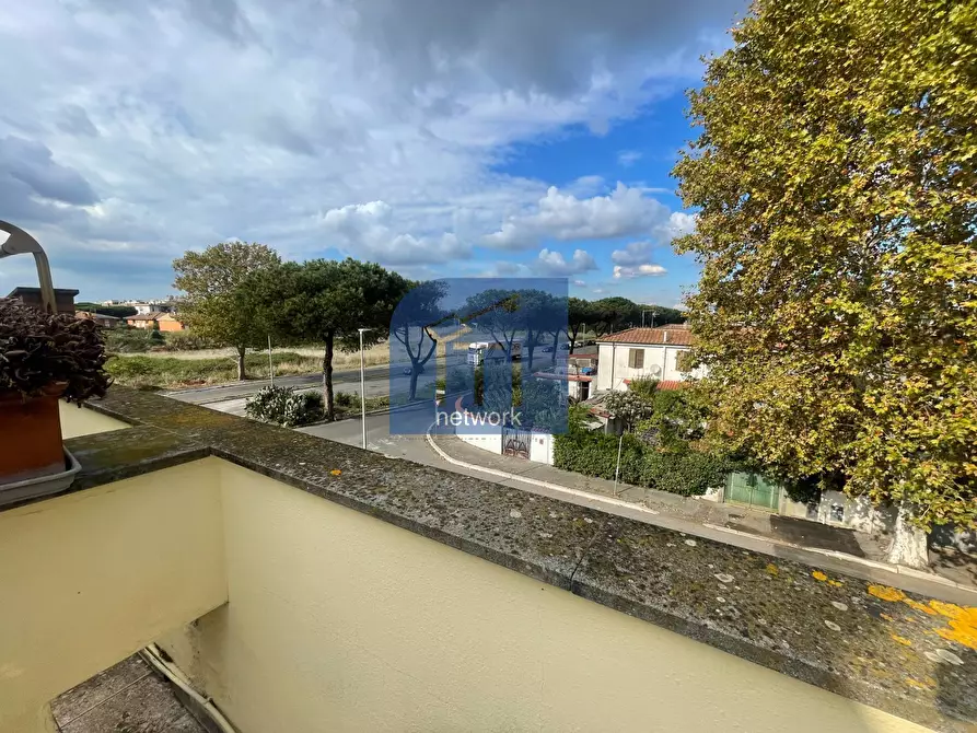 Immagine 26 di Attico in vendita  in Via Francesco Fogolla a Roma