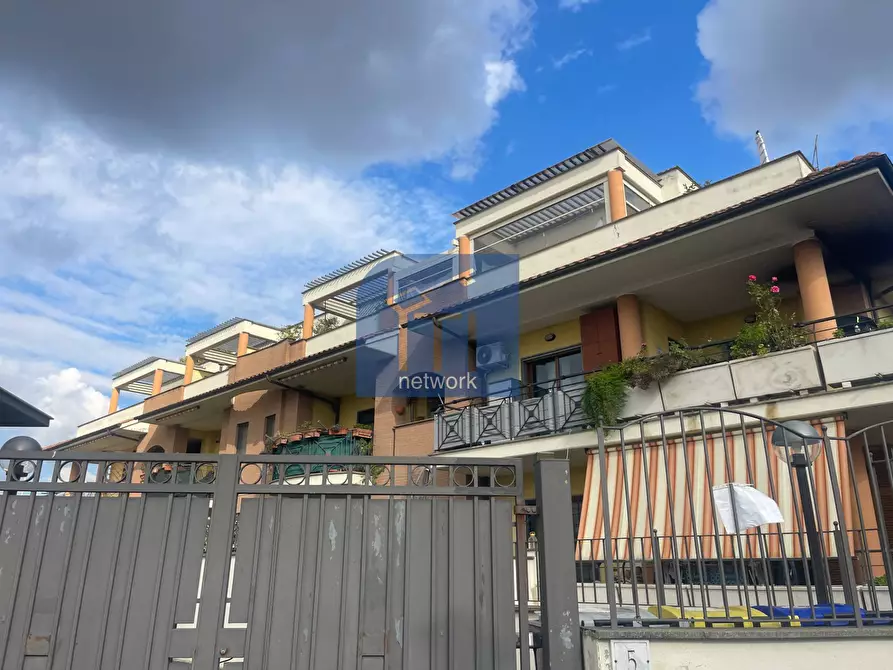 Immagine 32 di Attico in vendita  in Via Francesco Fogolla a Roma