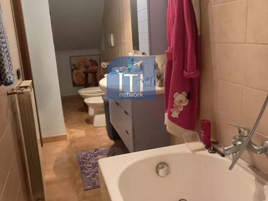 Immagine 33 di Villa in vendita  in via Oceano Pacifico a Pomezia