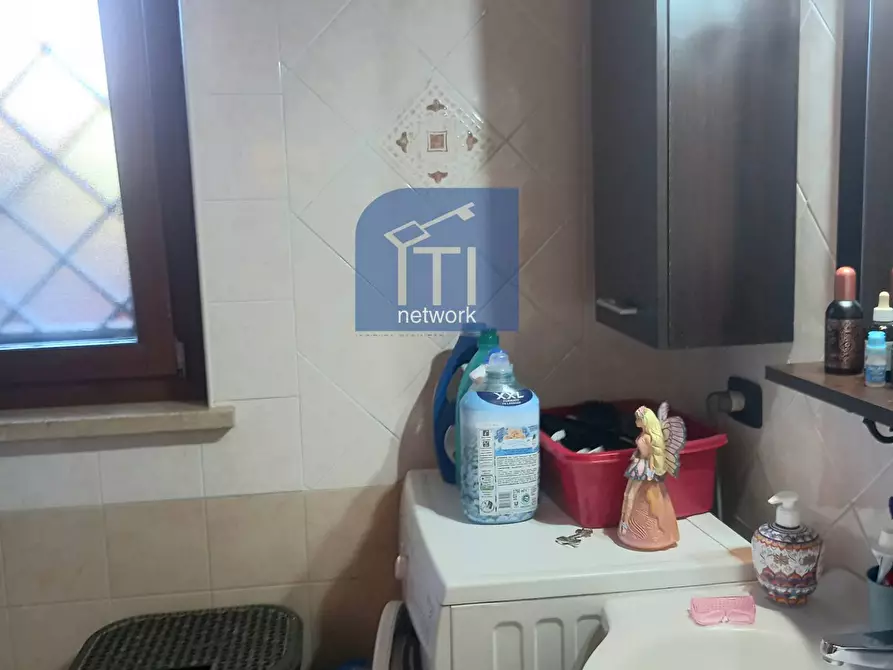 Immagine 35 di Villa in vendita  in via Oceano Pacifico a Pomezia