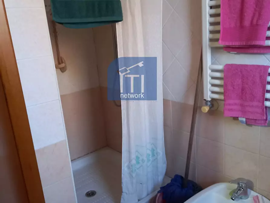 Immagine 36 di Villa in vendita  in via Oceano Pacifico a Pomezia