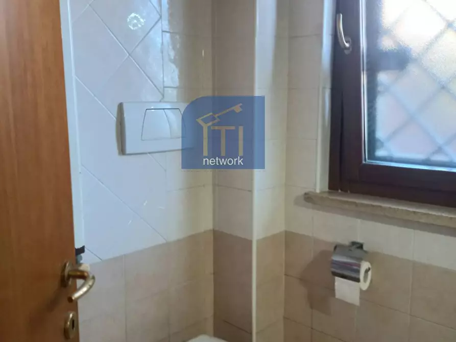 Immagine 37 di Villa in vendita  in via Oceano Pacifico a Pomezia