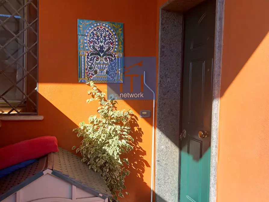 Immagine 40 di Villa in vendita  in via Oceano Pacifico a Pomezia