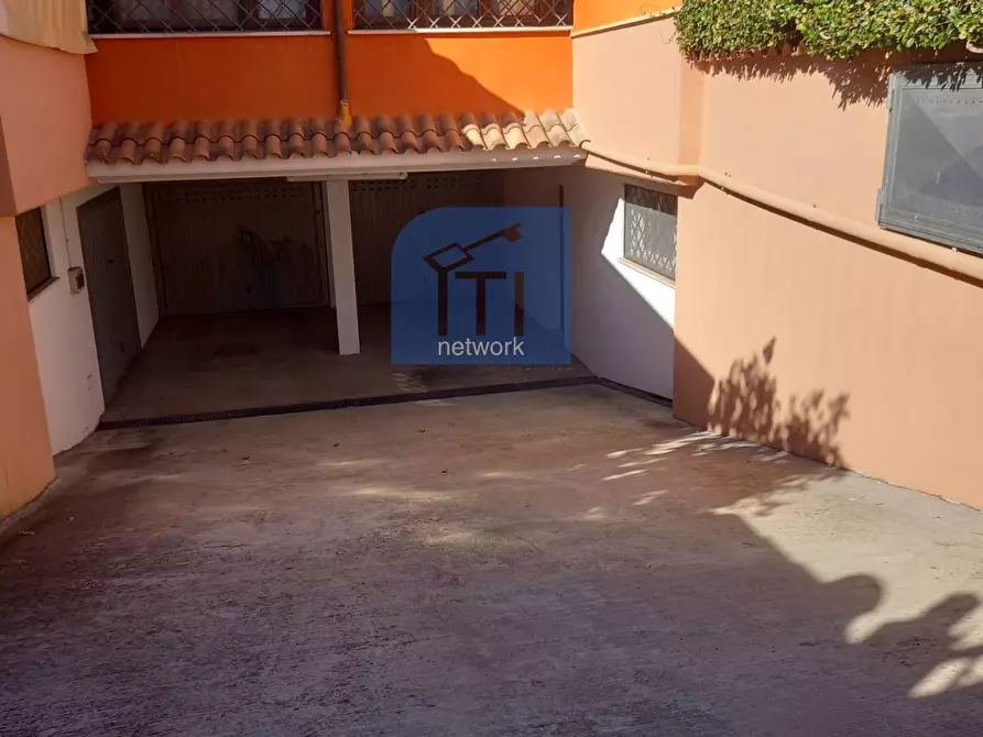 Immagine 43 di Villa in vendita  in via Oceano Pacifico a Pomezia