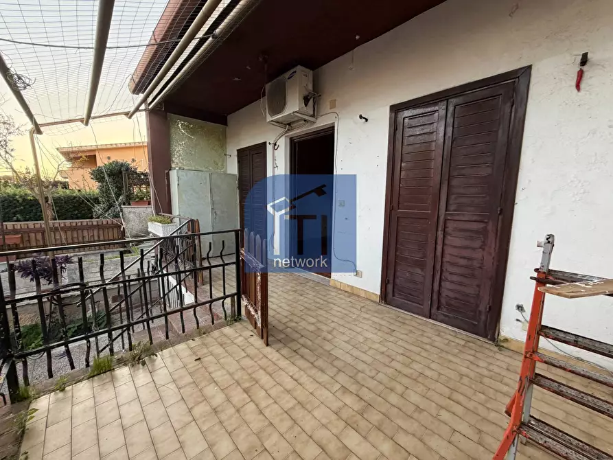 Immagine 8 di Villetta a schiera in vendita  in via dei Mughetti a Anzio