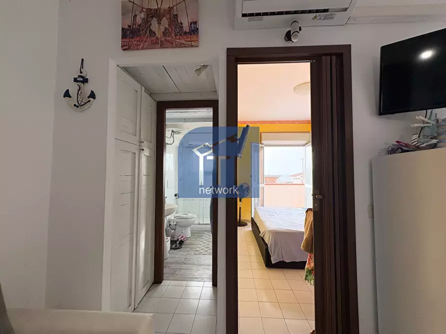 Immagine 13 di Appartamento in vendita  in Lungomare degli Ardeatini a Ardea