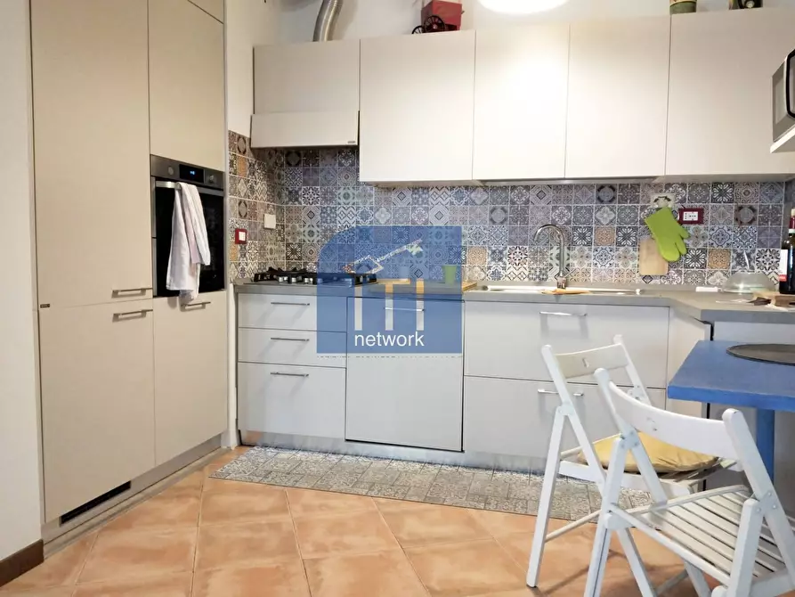 Immagine 7 di Appartamento in vendita  in via nino Taranto a Roma