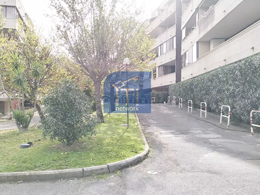 Immagine 17 di Appartamento in vendita  in via nino Taranto a Roma