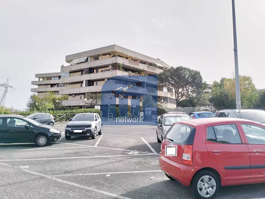 Immagine 20 di Appartamento in vendita  in via nino Taranto a Roma