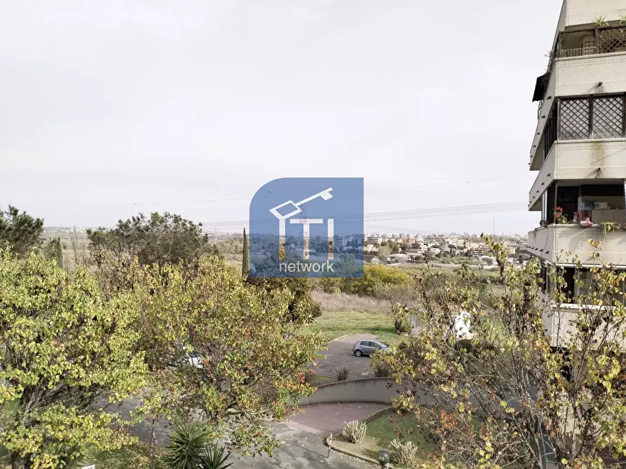 Immagine 25 di Appartamento in vendita  in via nino Taranto a Roma