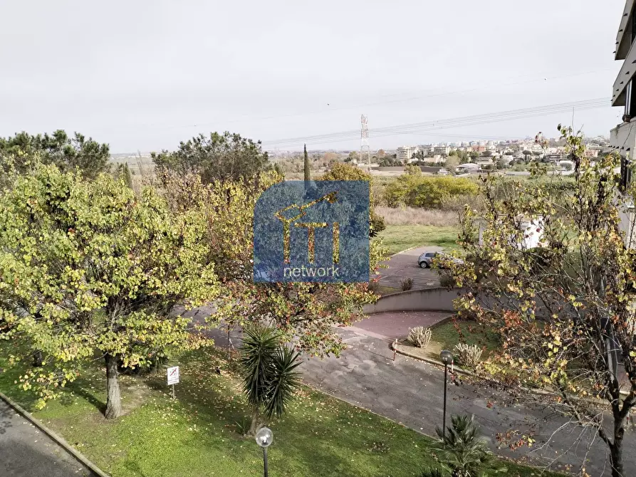 Immagine 27 di Appartamento in vendita  in via nino Taranto a Roma