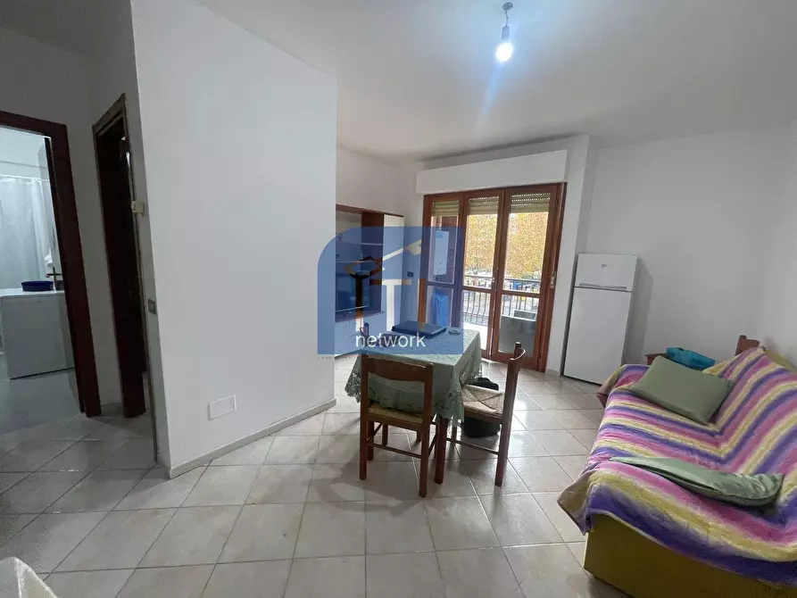 Immagine 10 di Appartamento in vendita  in Via Fratelli Bandiera a Pomezia