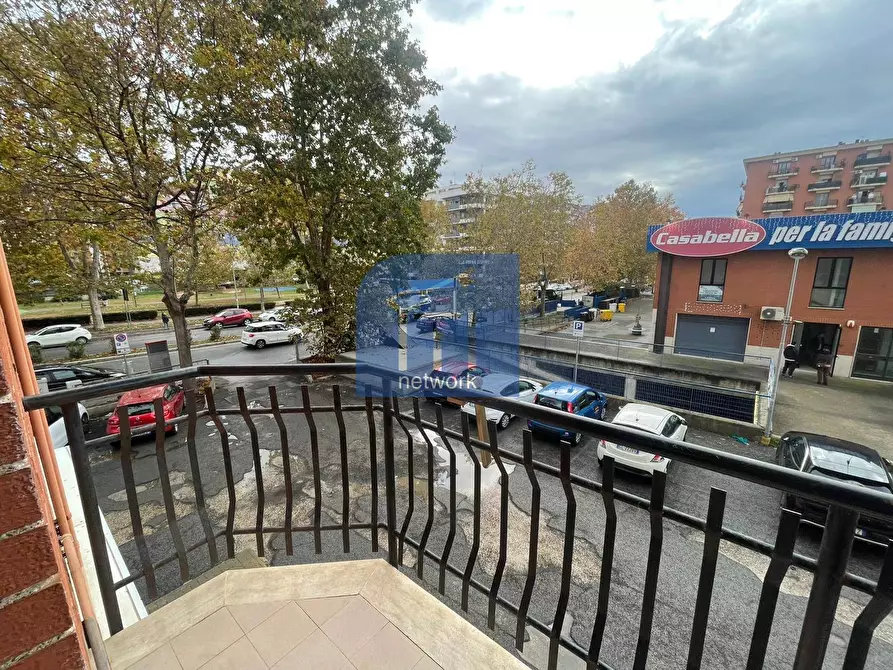 Immagine 6 di Appartamento in vendita  in Via Fratelli Bandiera a Pomezia