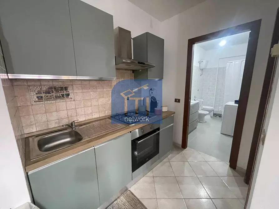 Immagine 15 di Appartamento in vendita  in Via Fratelli Bandiera a Pomezia