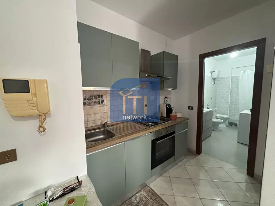 Immagine 17 di Appartamento in vendita  in Via Fratelli Bandiera a Pomezia